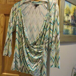 LAFAYETTE 148 FAUX WRAP BLOUSE ~ V-Neck~White with Shades of Green and Grey - L